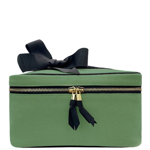 CUSTOM Makeup Case & Toiletry, M