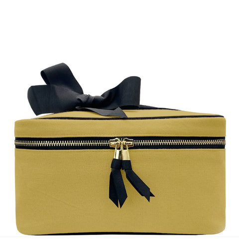 CUSTOM Makeup Case & Toiletry, M